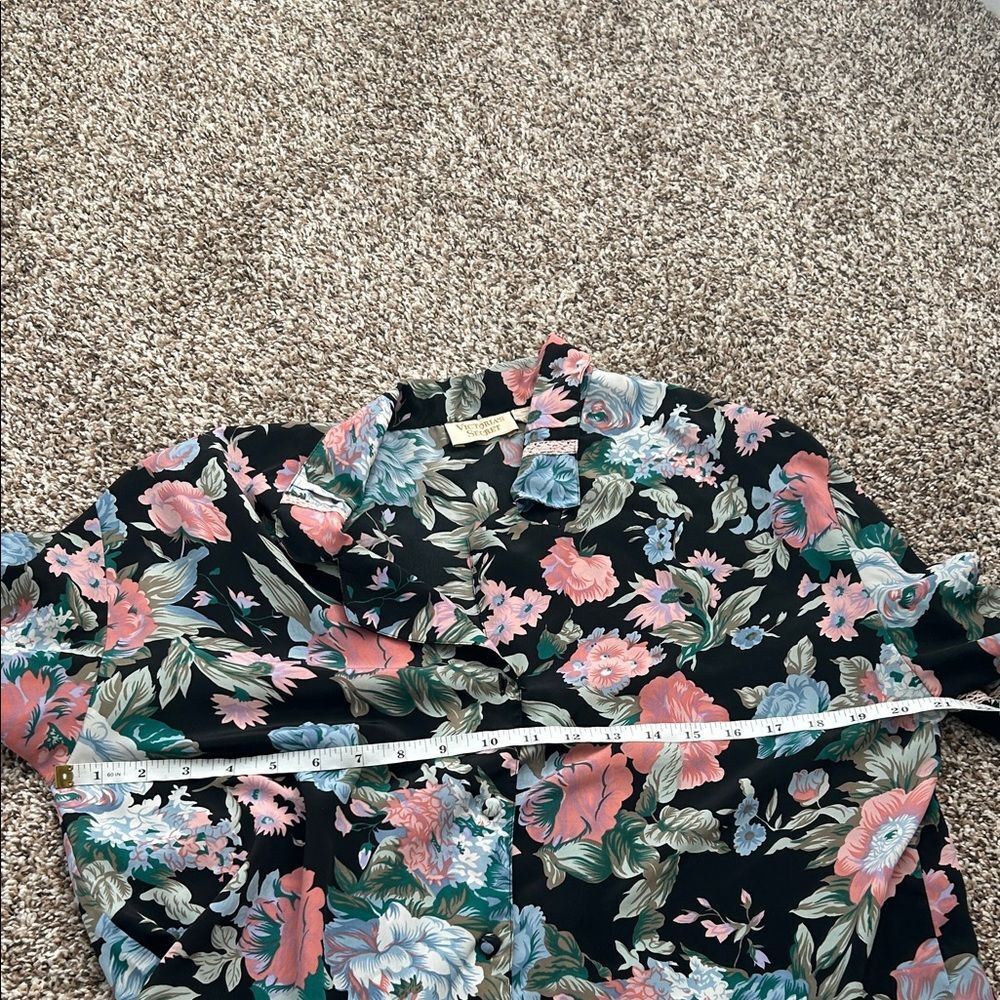 Victoria's Secret Vintage Gold Label Black and Pink Floral Pajama Top - Picture 12 of 13